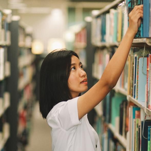 Student in library