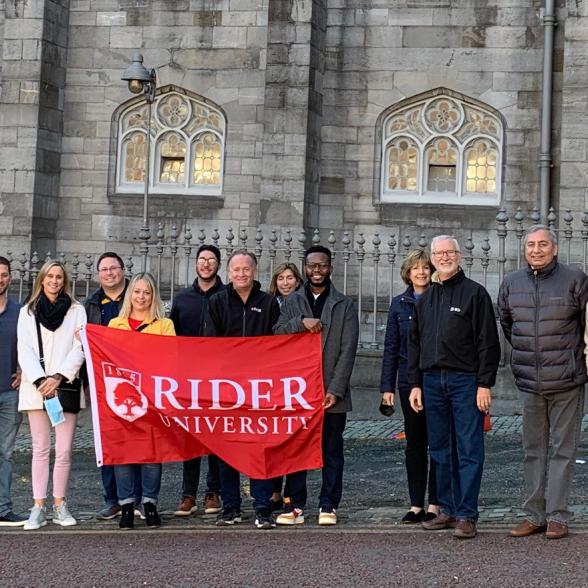 EMBA program visits Ireland in program highlight