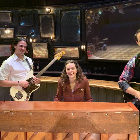 Four Rider alumni starring in 'Once' national tour