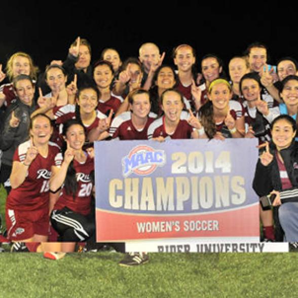 womens-soccer-2014-champions.jpg